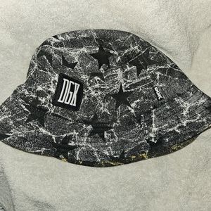 ‼️ 3 for $25 Dirty Ghetto Kids reversible "Hood Star" bucket hat